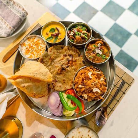 Hotel Hinduja Mehrangarh Fort Джодхпур Экстерьер фото