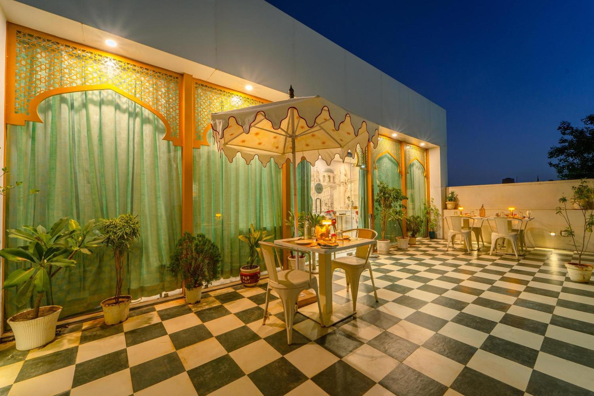Hotel Hinduja Mehrangarh Fort Джодхпур Экстерьер фото